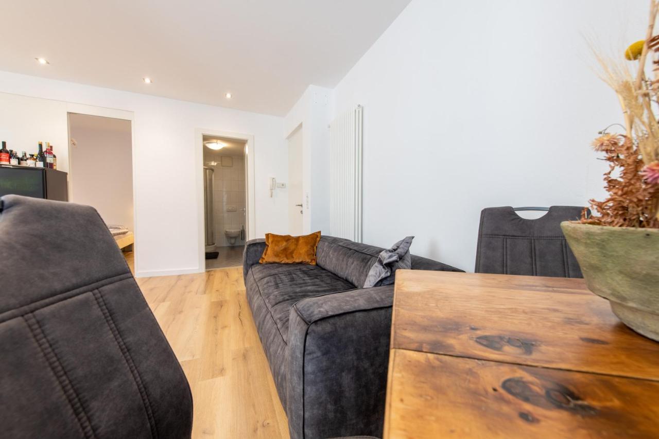 Ferienwohnung Heimat Living Like A Local Schlanders Exterior foto