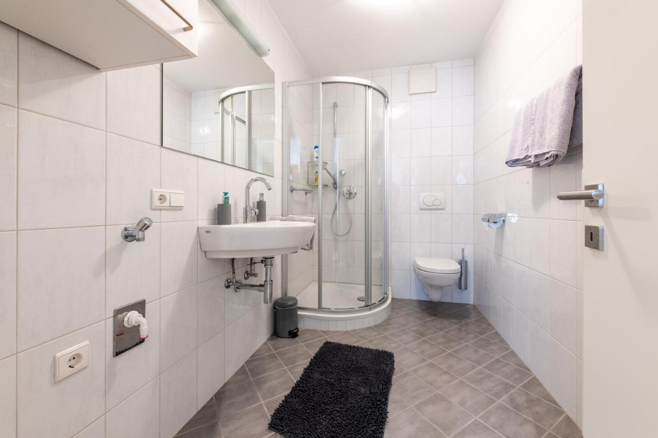 Ferienwohnung Heimat Living Like A Local Schlanders Exterior foto